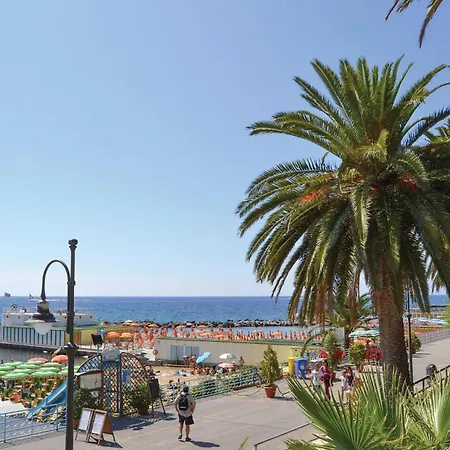 Appartamento Pet Friendly In With Kitchen Sanremo